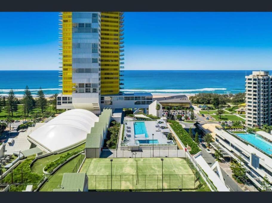 Air On Broadbeach Beachfront 2Level Stunning Apartment With 180 Degree Views Голд-Кост Экстерьер фото