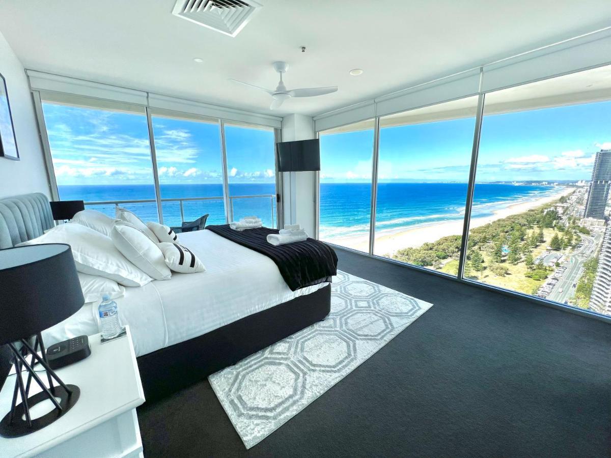 Air On Broadbeach Beachfront 2Level Stunning Apartment With 180 Degree Views Голд-Кост Экстерьер фото